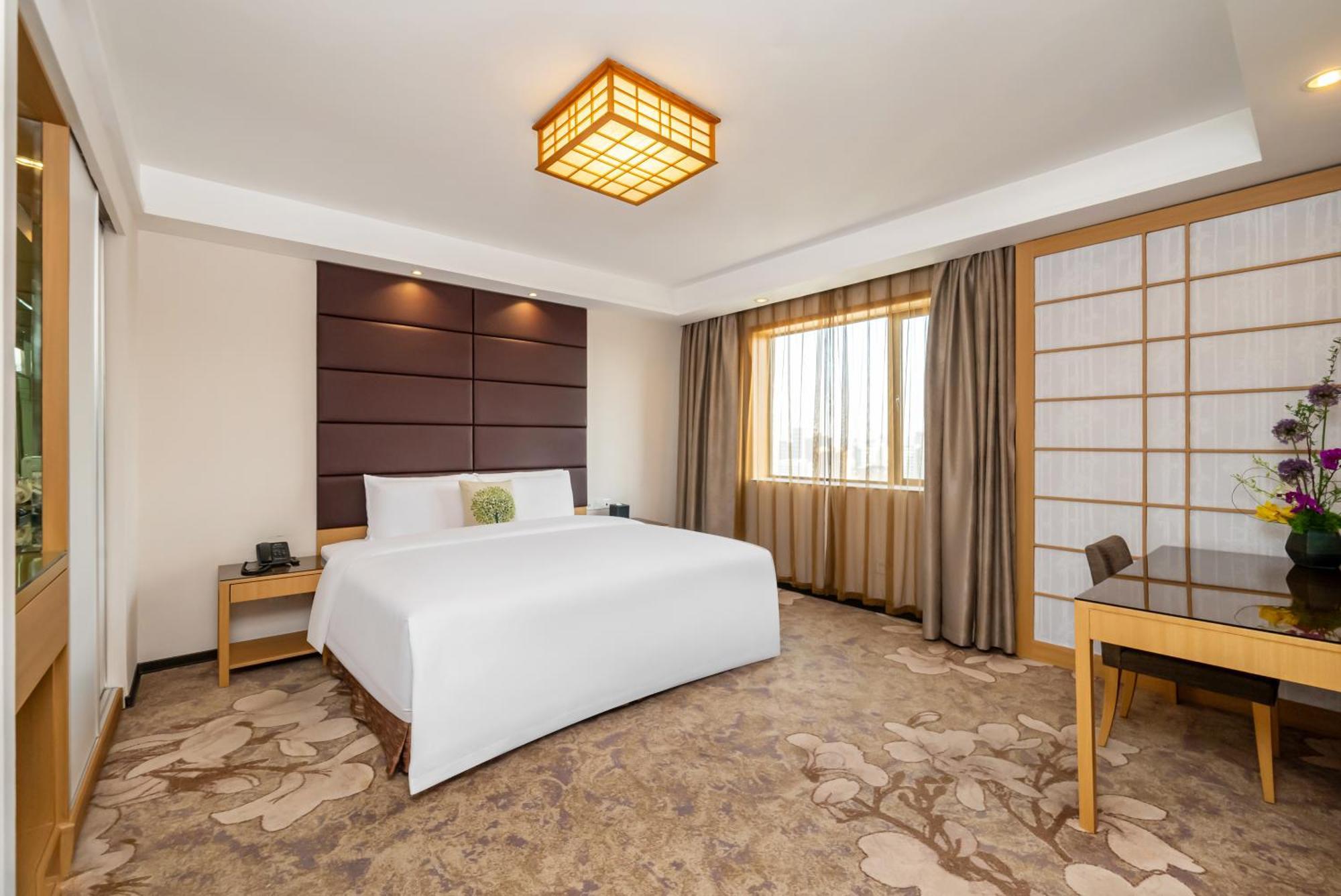 Hotel Guangdong - Free Self-service Laundry