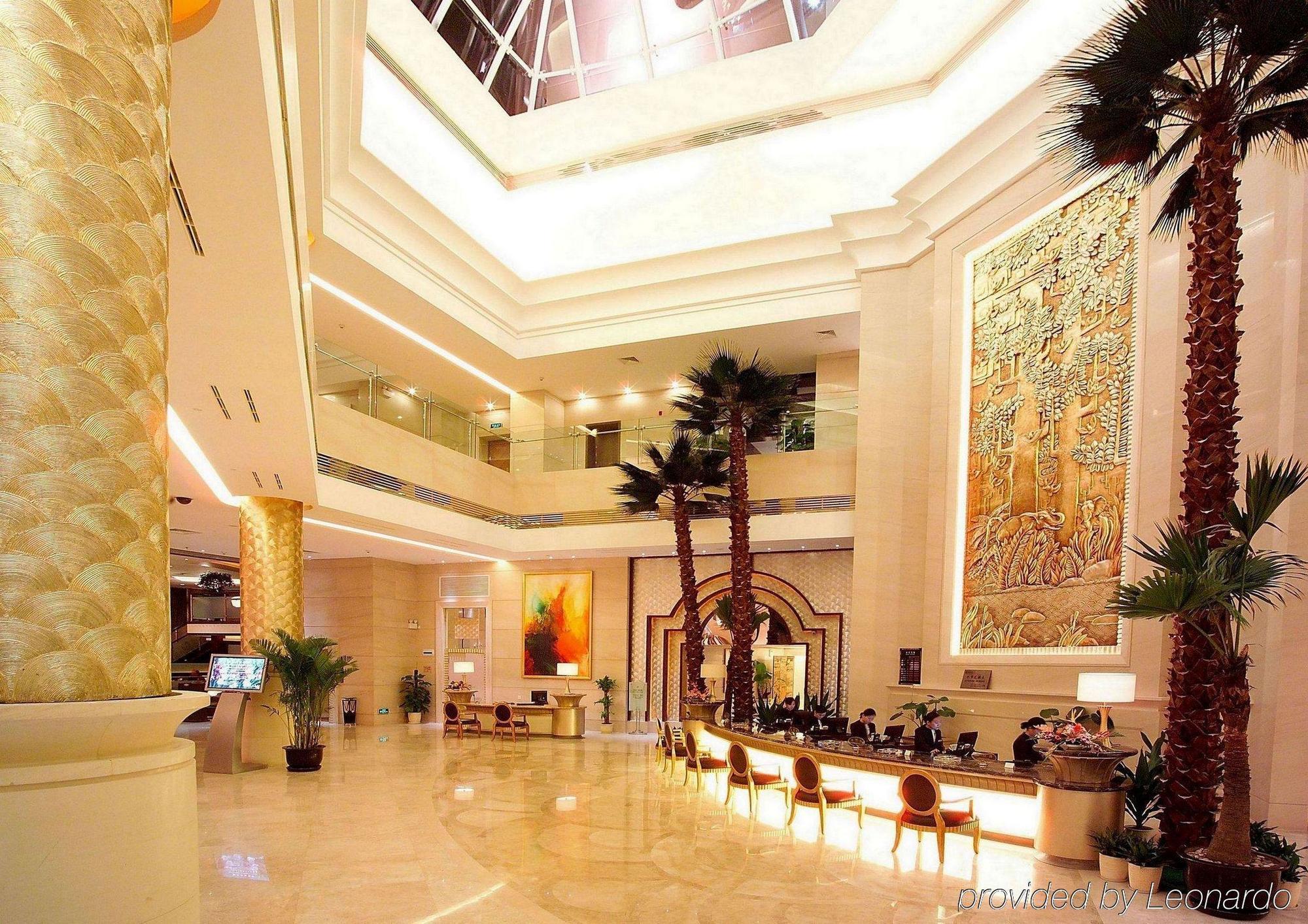 Hotel Guangdong - Free Self-service Laundry 5*