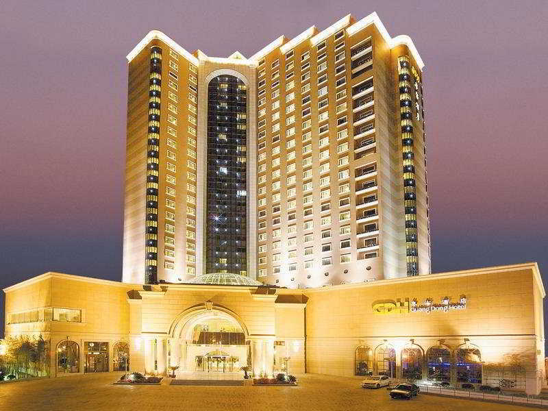Hotel Guangdong - Free Self-service Laundry